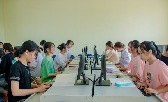  春风拂面，活力涌动；中国经济在新起点绽放新气象。 股票财经 春风拂面，活力涌动；中国经济在新起点绽放新气象。 股票财经 春风拂面，活力涌动；中国经济在新起点绽放新气象。 股票财经
